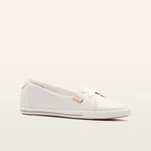 Load image into Gallery viewer, Frankie4 Hannah III White Tumbled
