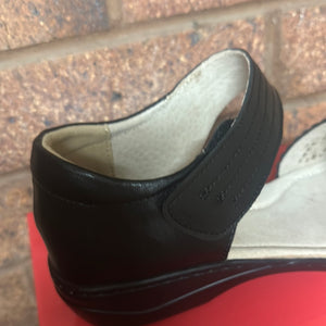 Petal Leather