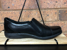 Load image into Gallery viewer, Planet Shoes Jemima
