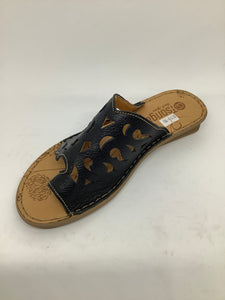 Isivina Black