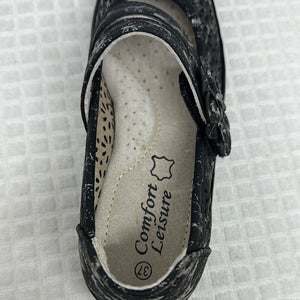 Alice 2 Black Floral