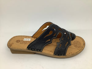 Isivina Black