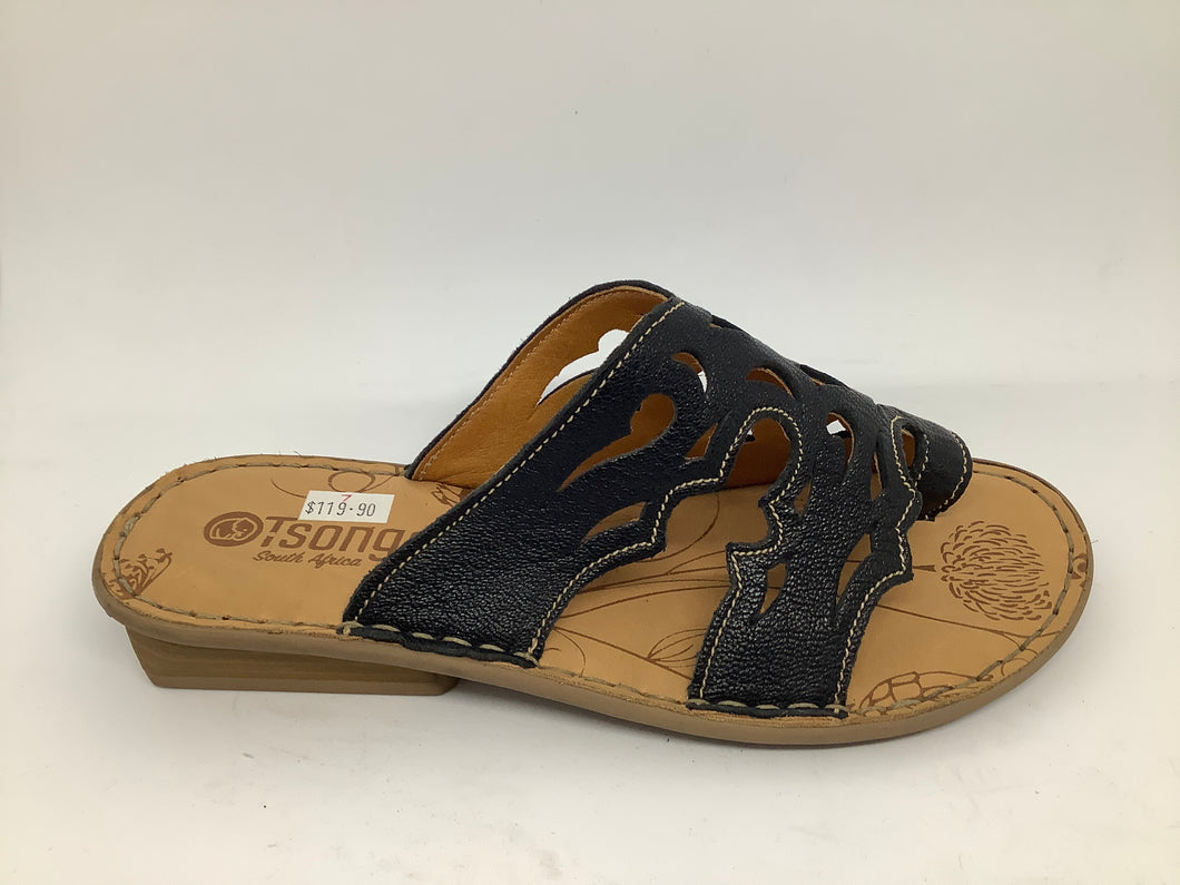 Isivina Black